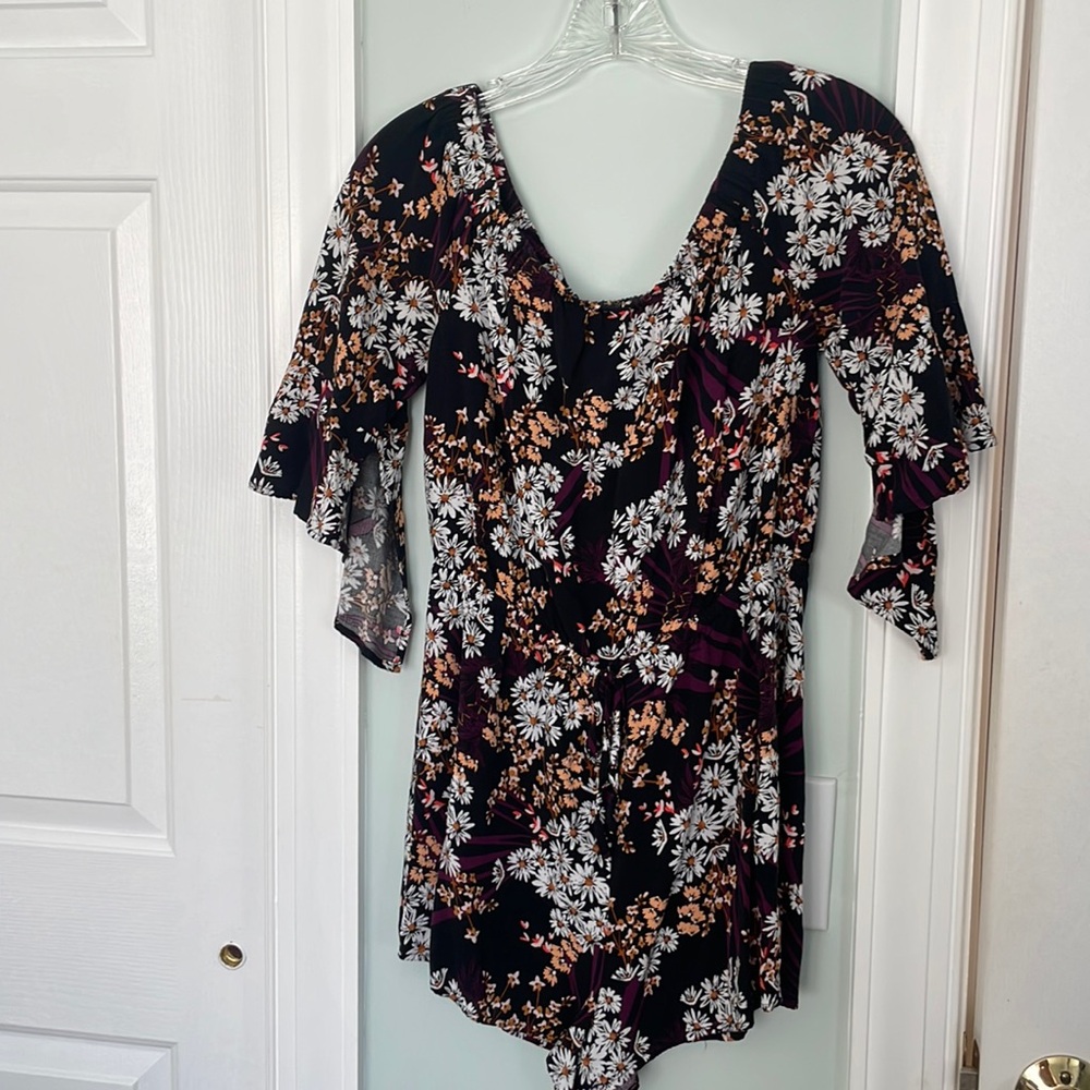 Express women’s floral romper